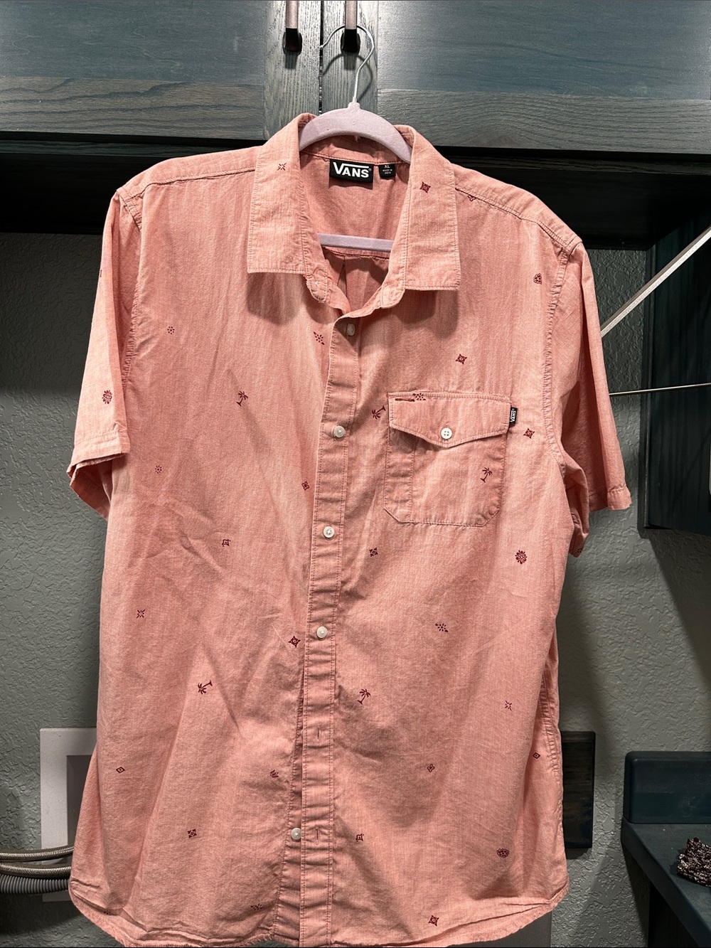Vans Men's Short Sleeve Button-Up Shirt XL